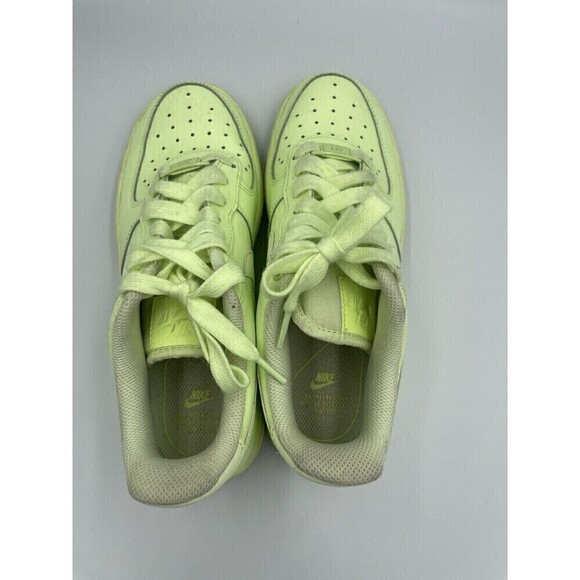 Nike Air Force 1 Essential Volt Glow Air Force 1 Size 7 - Picture 7 of 11